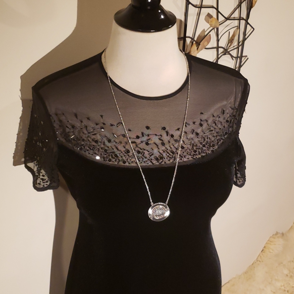 J.R.NITES DRESS - Picture 3 of 16
